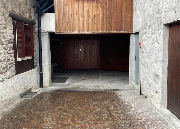 Cristian Castello - La Poltrona Rossa * Ponte Di Legno